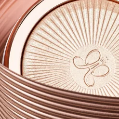 Anastasia Beverly Hills Glow Seeker Highlighter