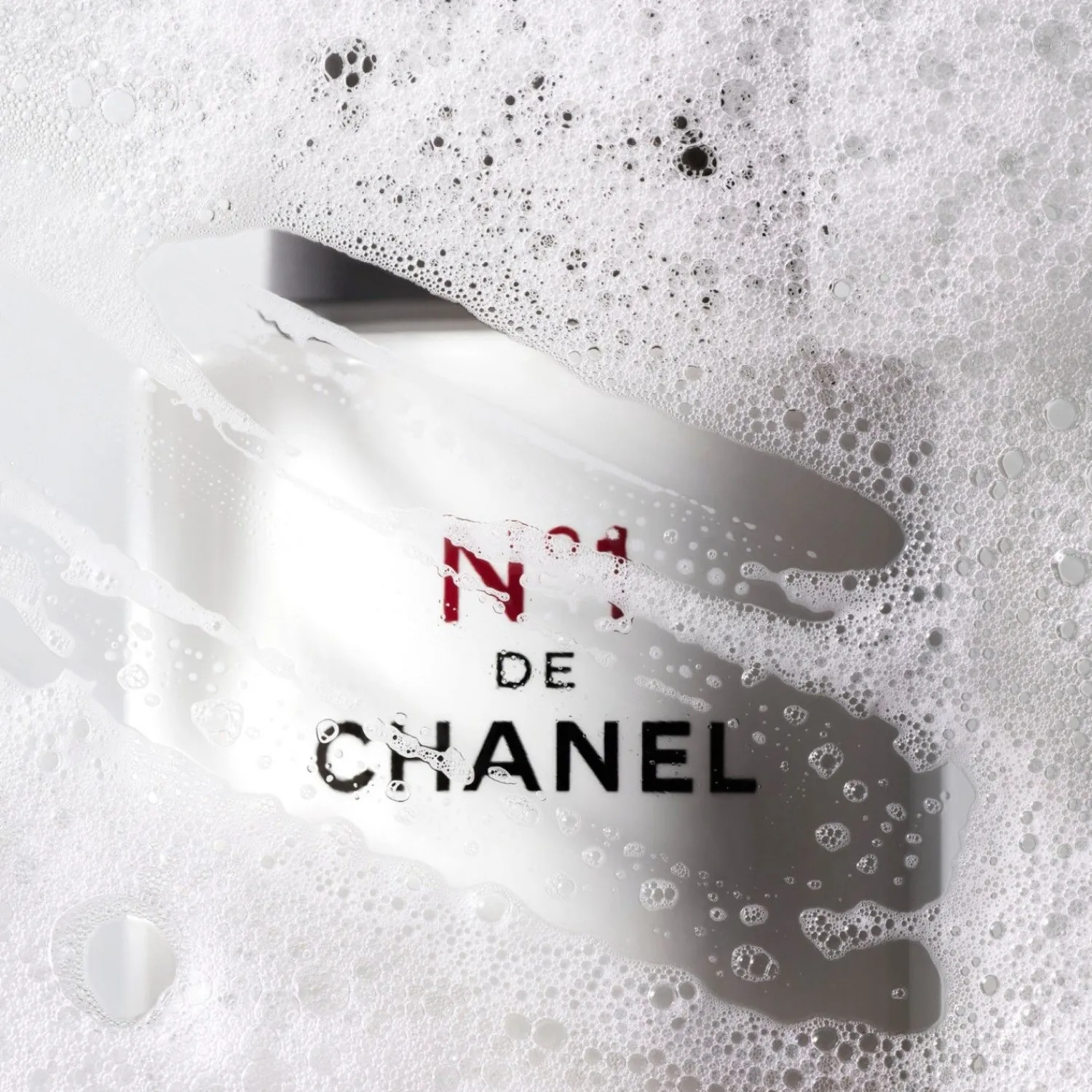 CHANEL N°1 De Poudre De Mousse Nettoyante