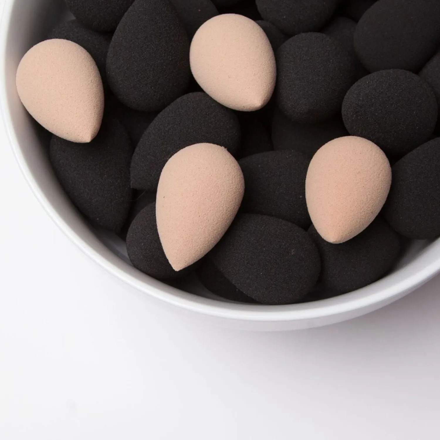 The original beautyblender De Originele Beautyblender Nude