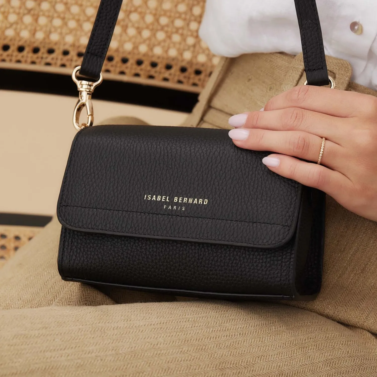 Isabel Bernard Cadeau D'Isabel Dames Crossbody Tas Leer - Zwart