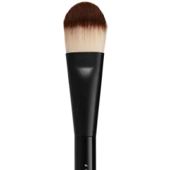 NYX Professional Makeup Pro Brush Flat Foundation