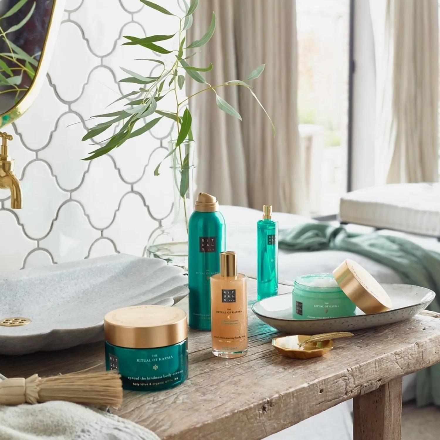 Rituals The Ritual Of Karma Shimmering Body Oil