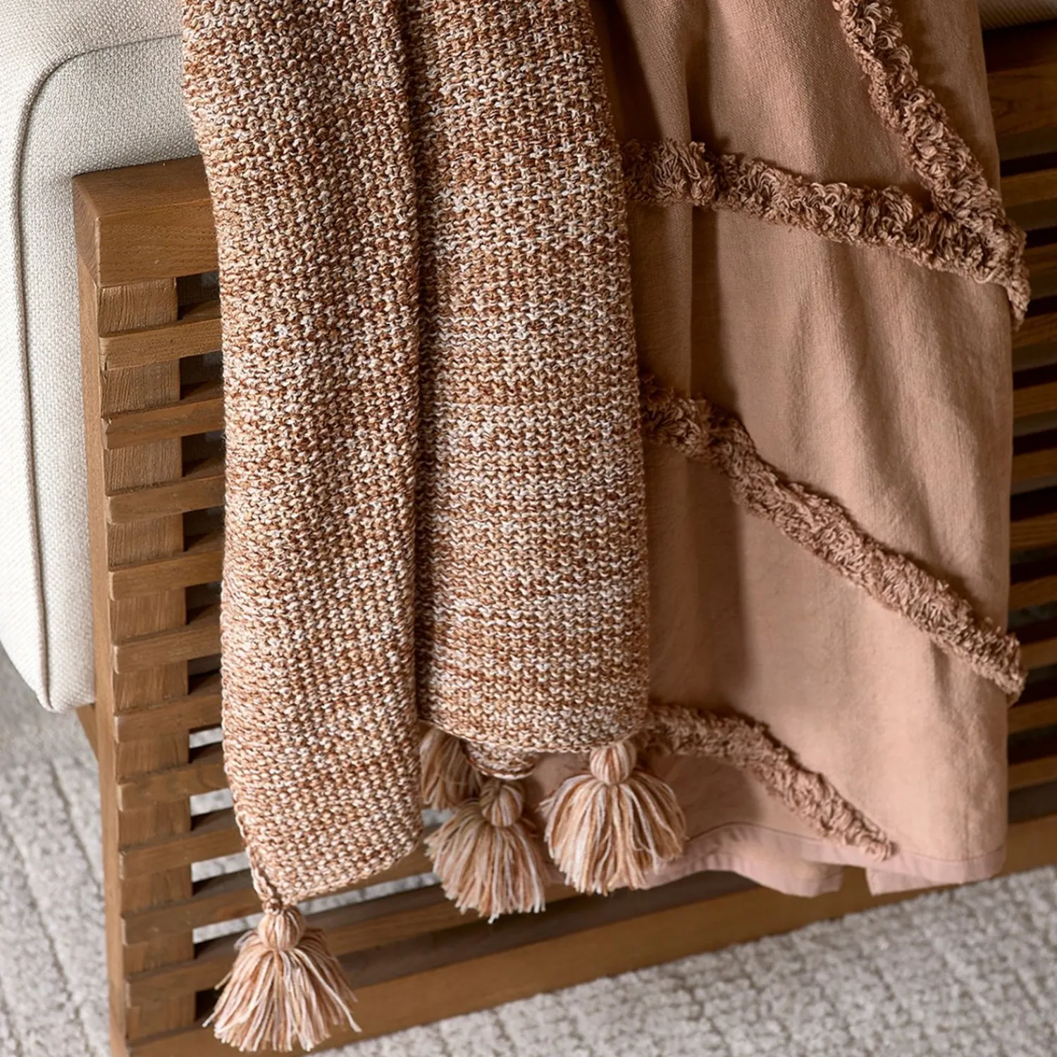 RM Sale Desert Wave Throw
