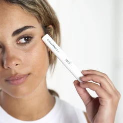 tomorrowlabs Wimperbooster